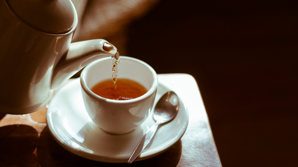 An American scientist says the perfect cup of tea involves salt and lemon